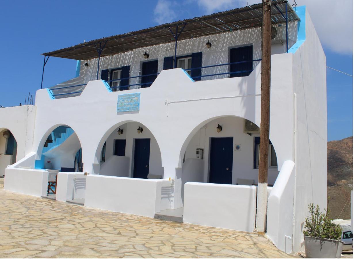 Meltemi Rooms And Studios Anafi Bagian luar foto