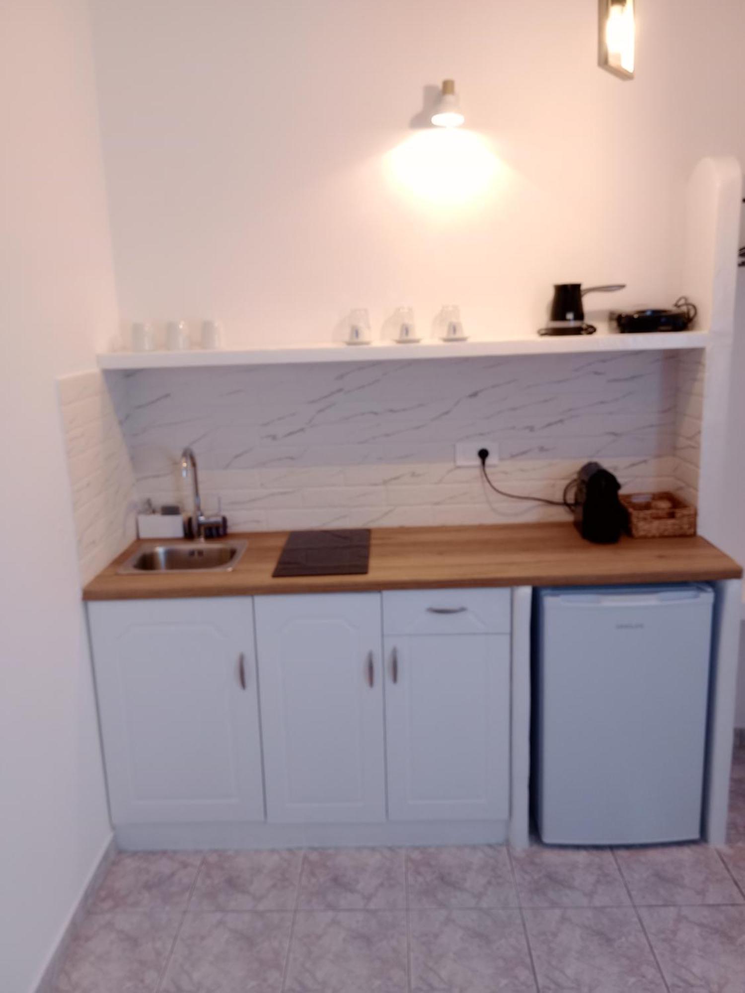 Meltemi Rooms And Studios Anafi Bagian luar foto